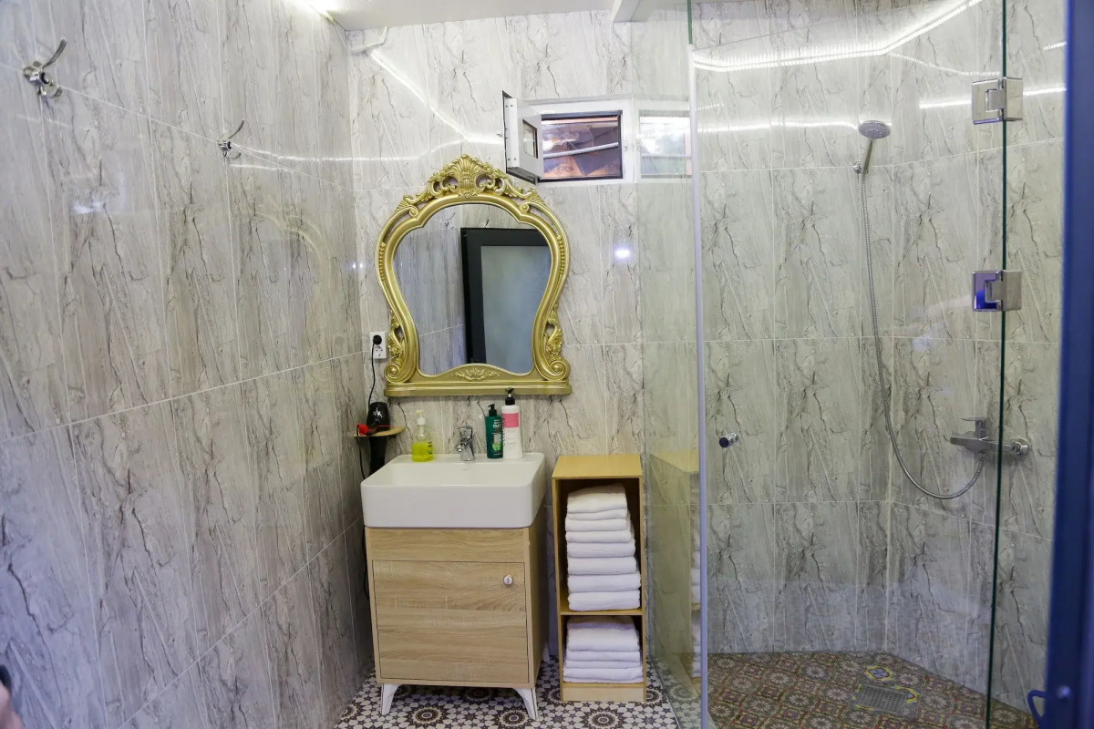 Отель Hon Saroy