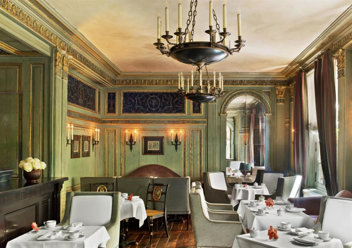 Le Dokhan’s Paris Arc de Triomphe, a Tribute Portfolio Hotel