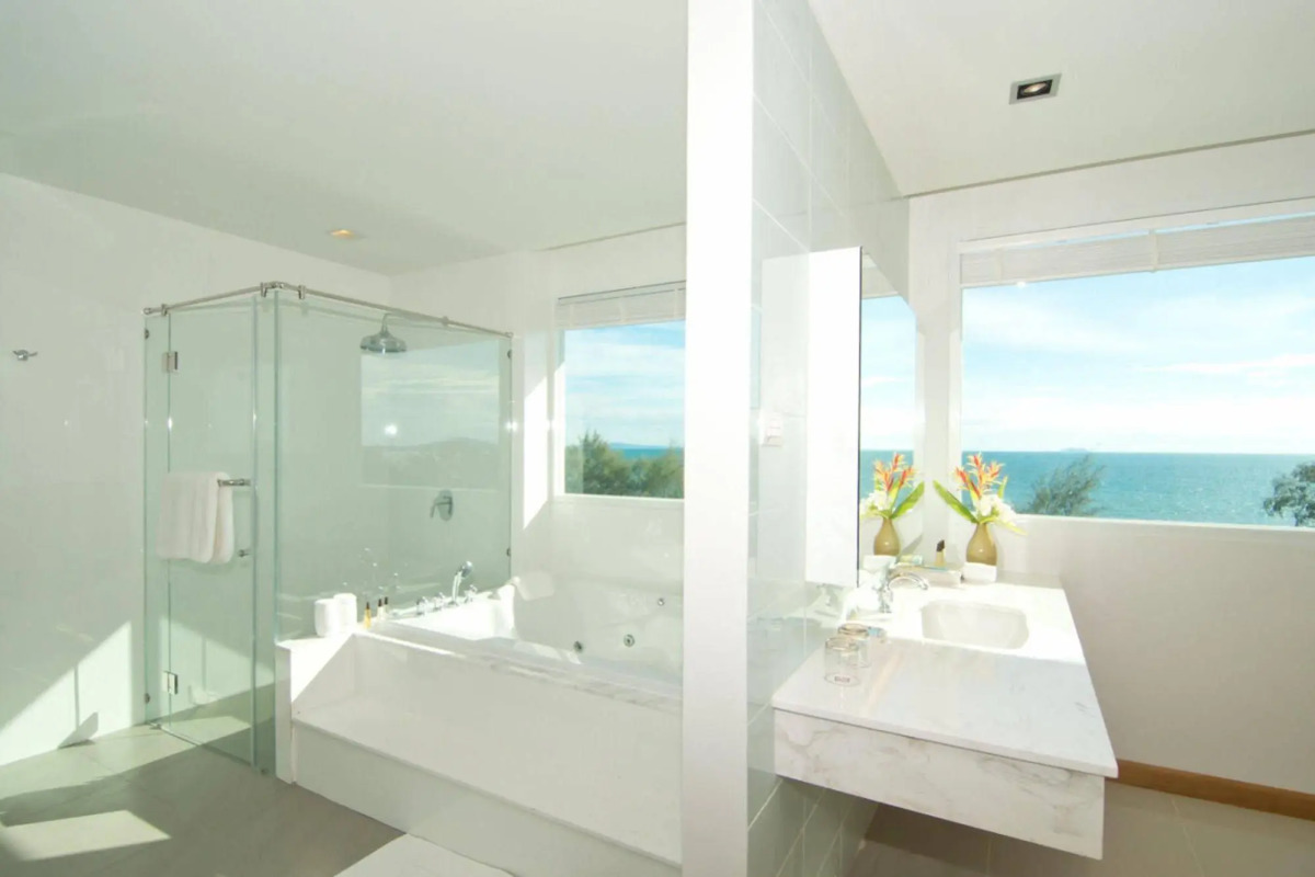 Welcome World Beachfront Resort