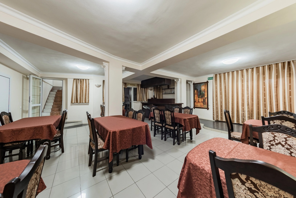 Бристоль (Адлер)