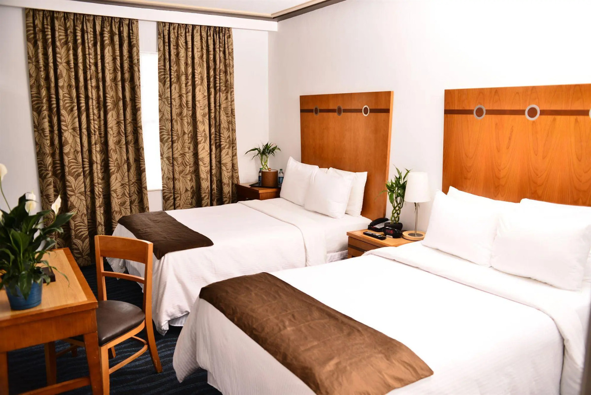 Majestic Hotel South Beach