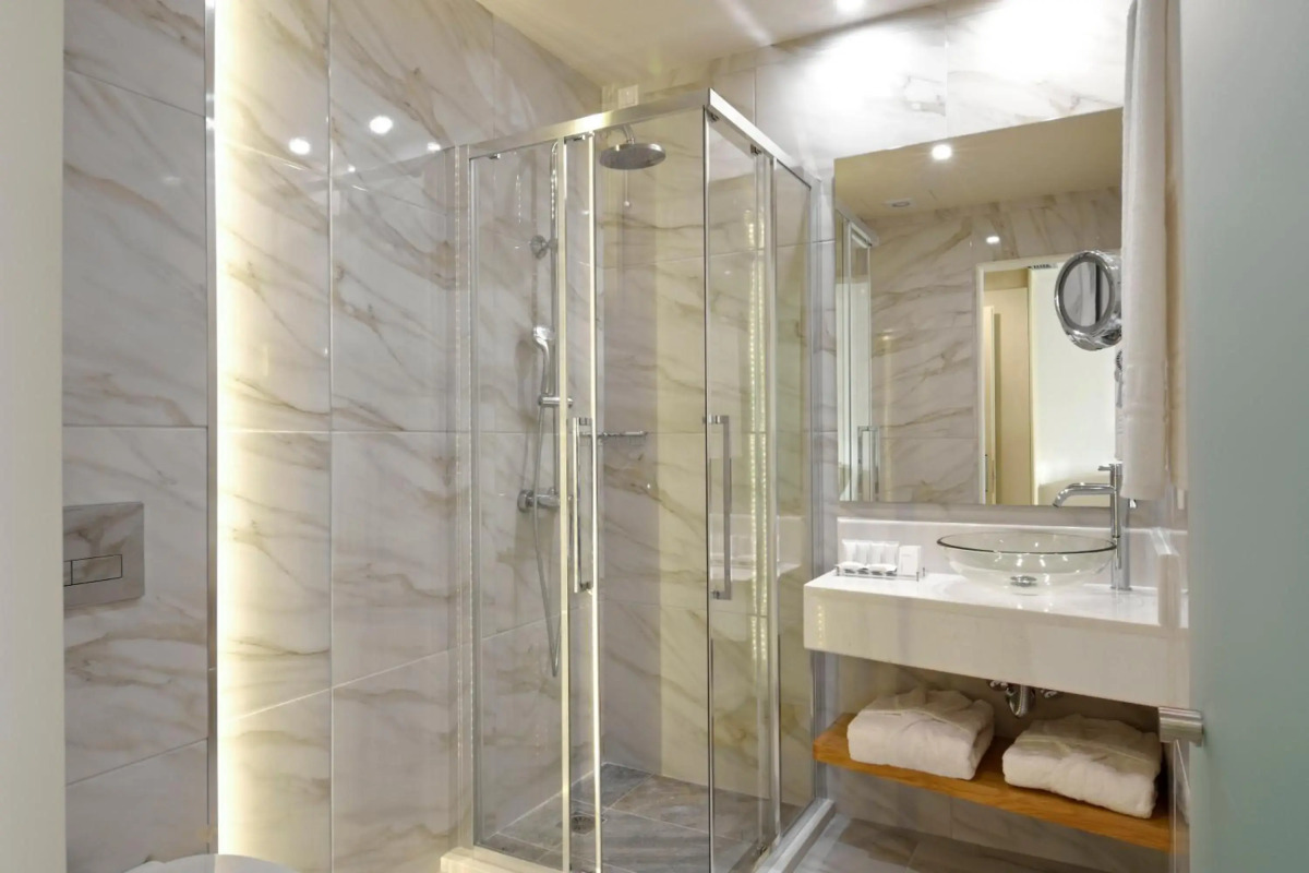 Golden Tulip Sharjah Hotel Apartments