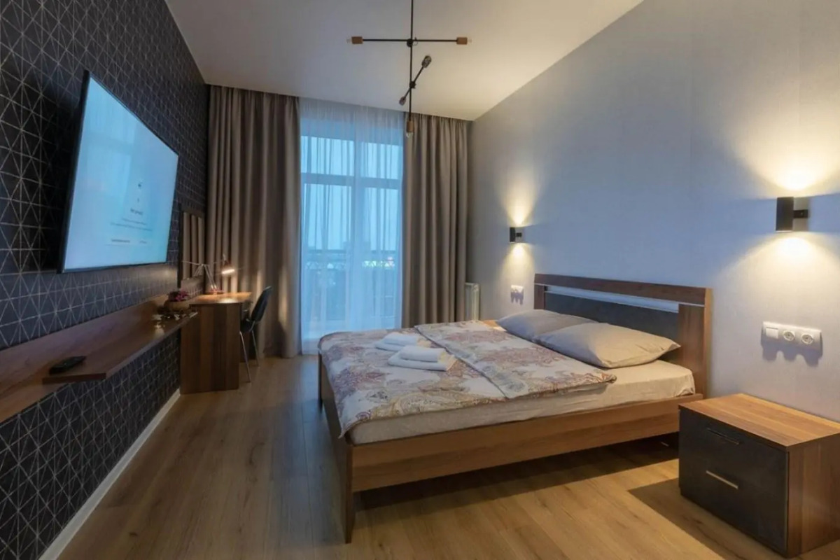 Династия на улице Свободы 60В