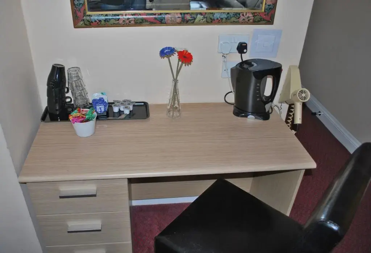 Lord Kensington Hotel