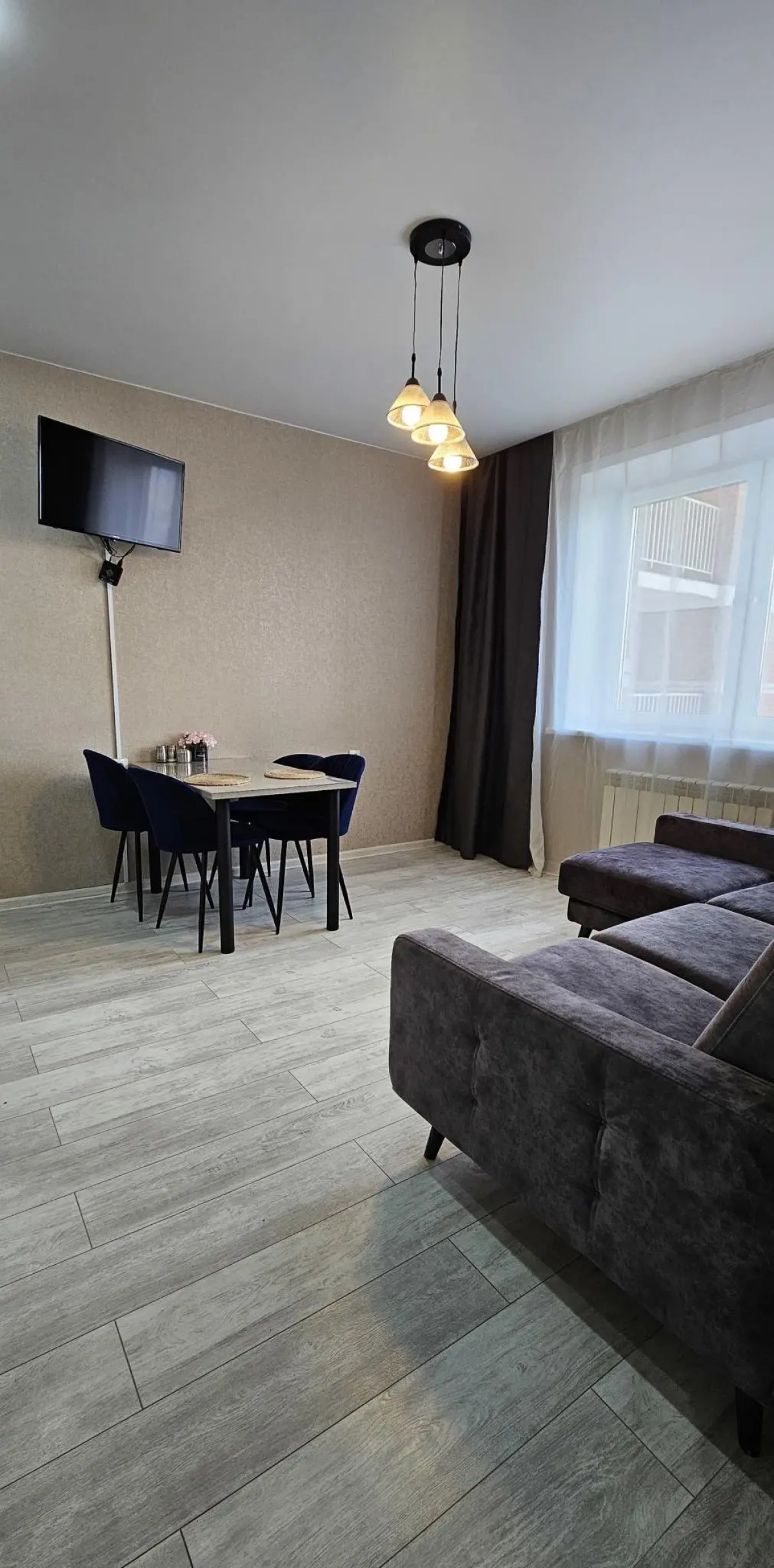 Апартаменты на улице Красных Коммунаров 1