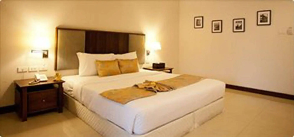 S.M. Grande Residence