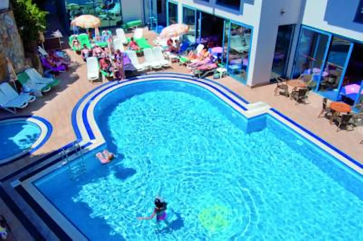Ramira City Hotel - Adults Only
