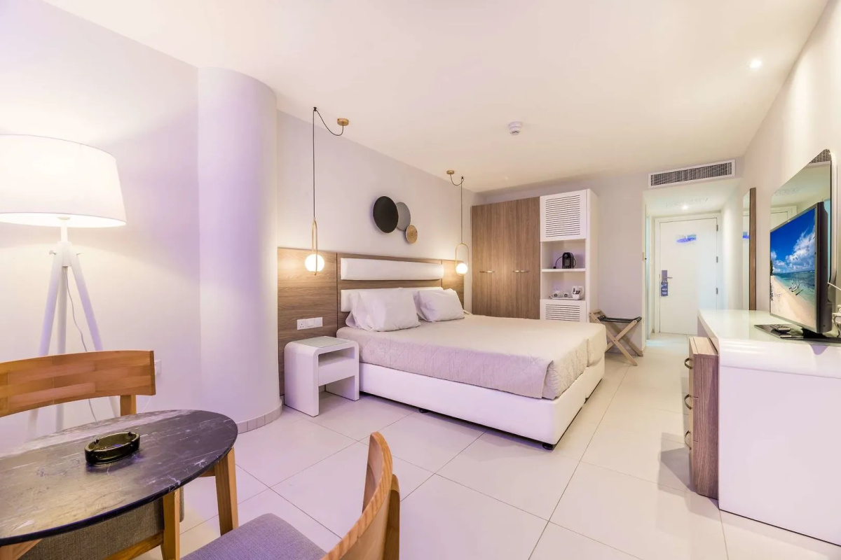 Tasia Maris Sands - Adults Only