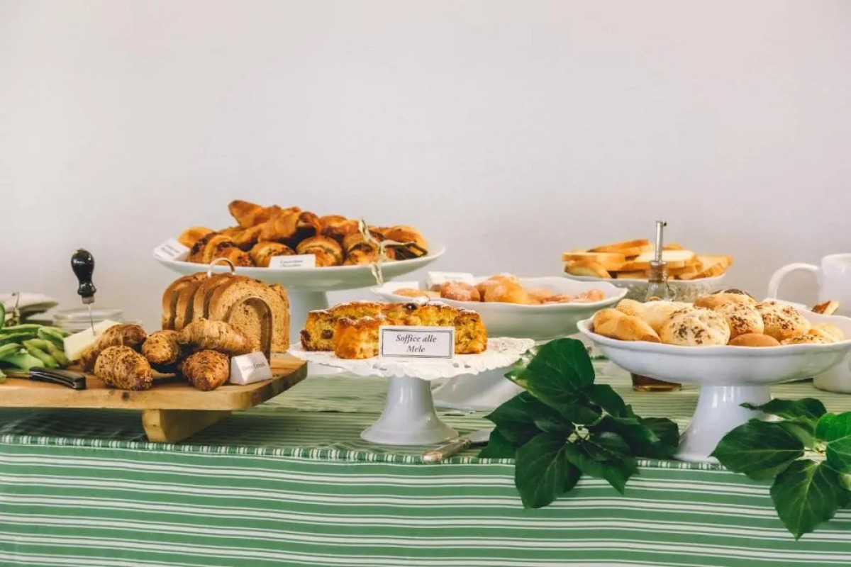 Hotel Eveline Portosole