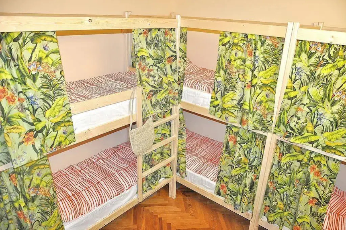 Барбарис Хостел