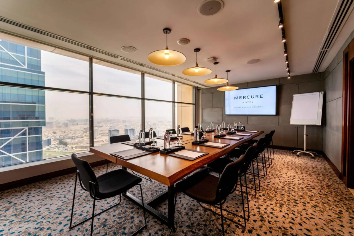 Mercure Dubai Barsha Heights Hotel Suites And Apartments