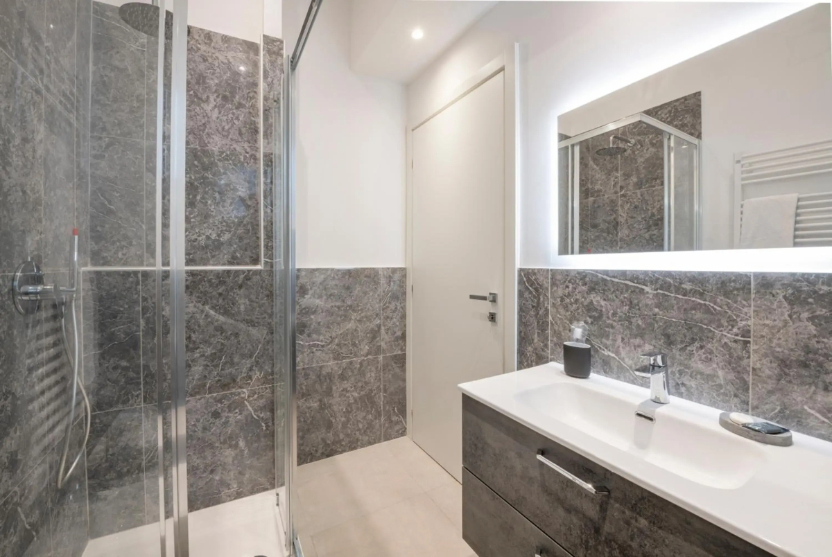 Milan Royal Suites & Luxury Apartments