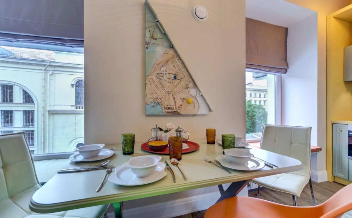 Luxury apartments on Nevsky 22