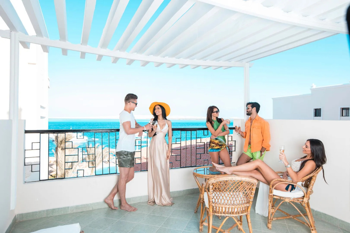 SUNRISE Holidays Resort (Adults Only)