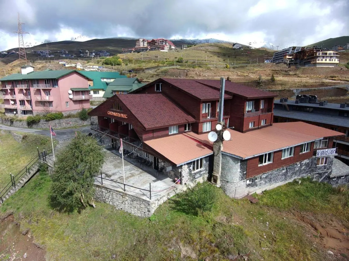 Gudauri Hut