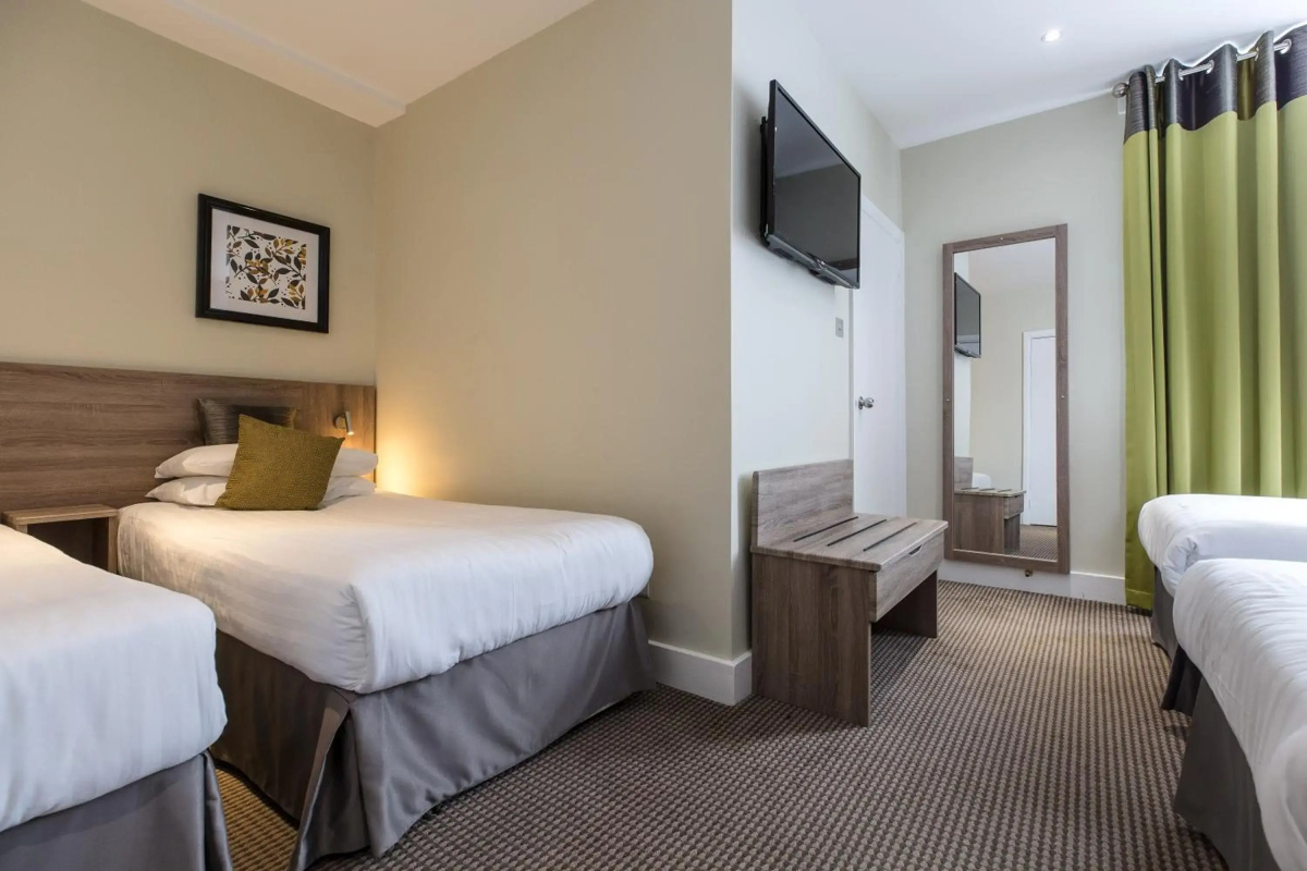 Phoenix Hotel