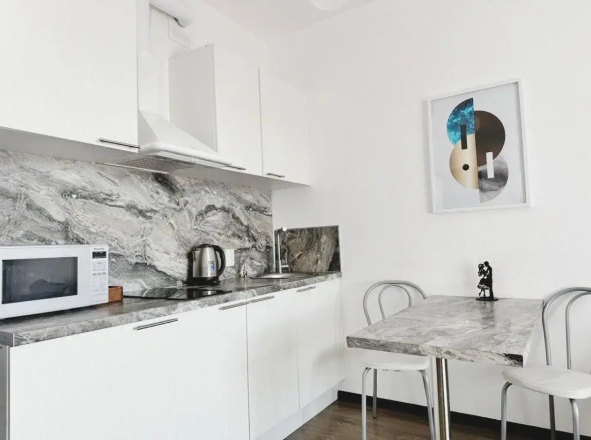 Juli Apart (Джули Апарт) на проспекте Кондратьевский 68 корпус 4