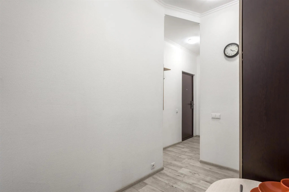 Вквартиру на улице Смольная 44 корпус 1