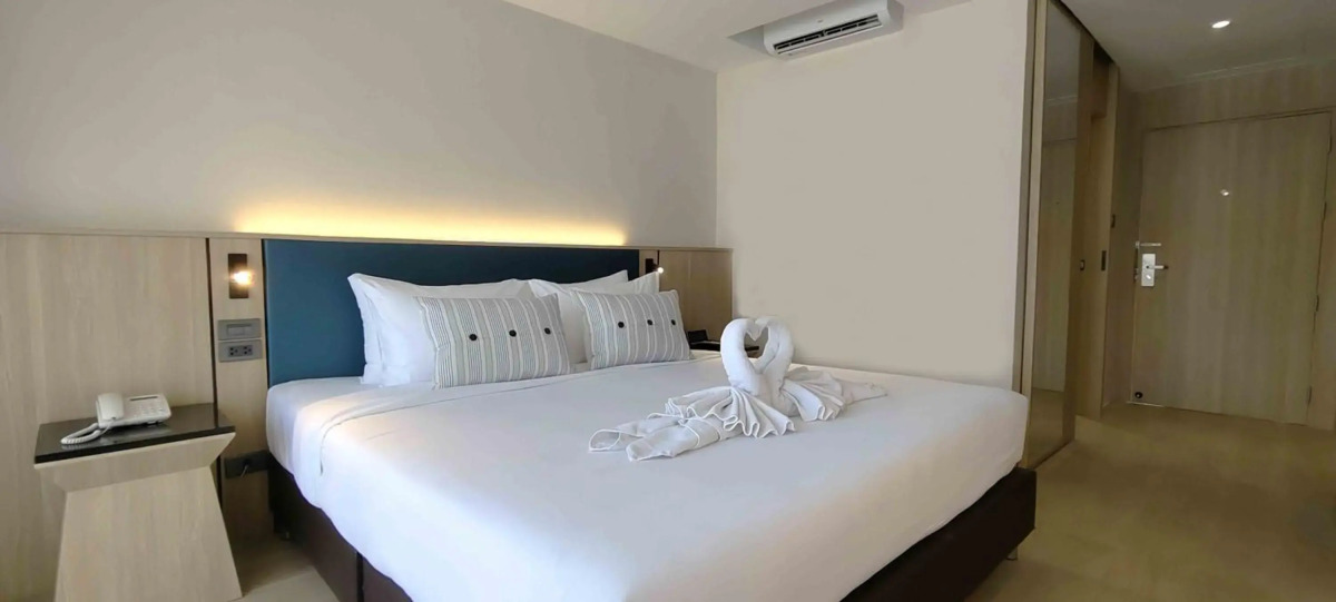 Pooh Beach Resort & Spa