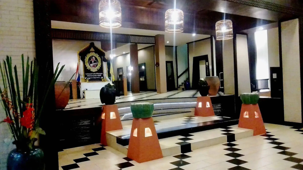 Phuphaya Resort Pattaya