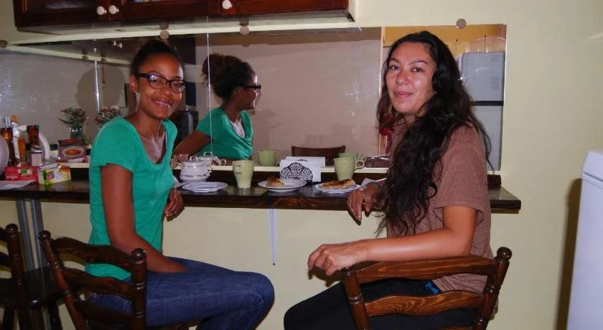 Elysia Hostel - The Blessed Home