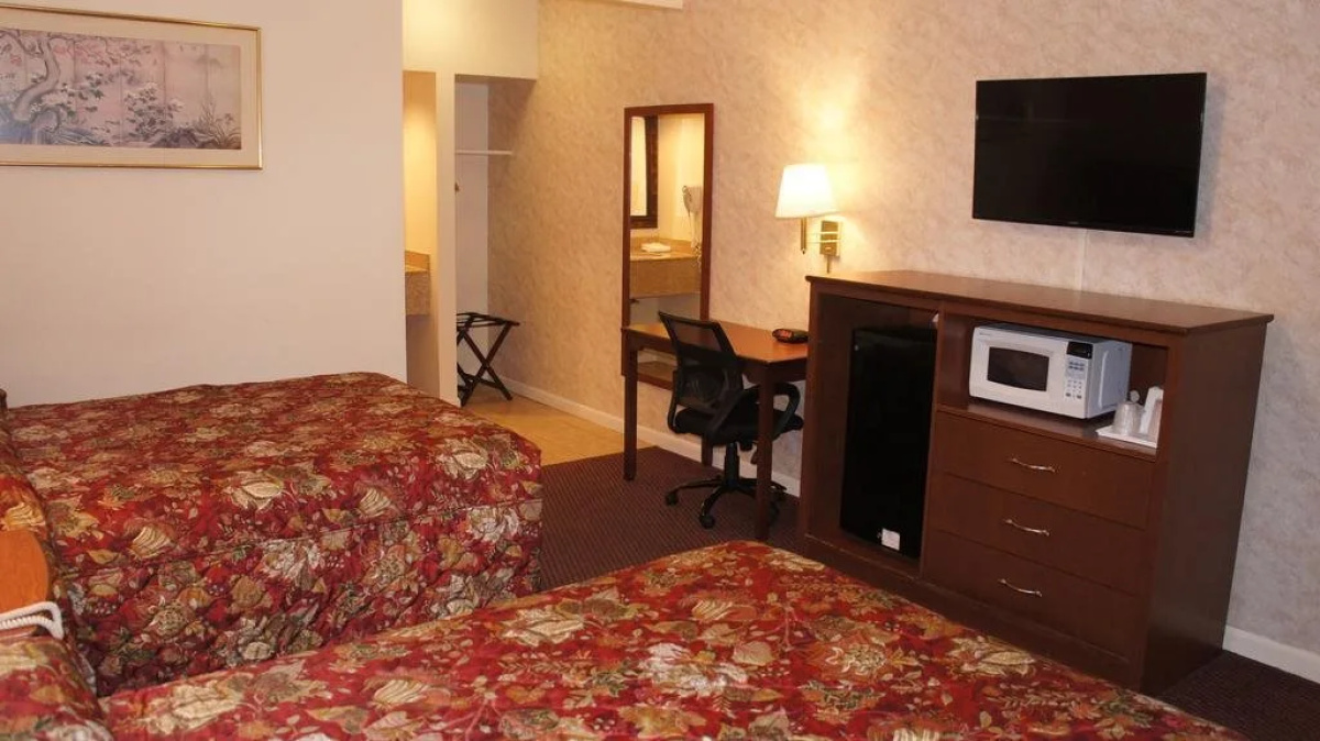 Red Carpet Inn Albany