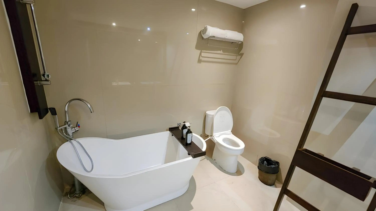 Отель Jomtien Plaza Residence