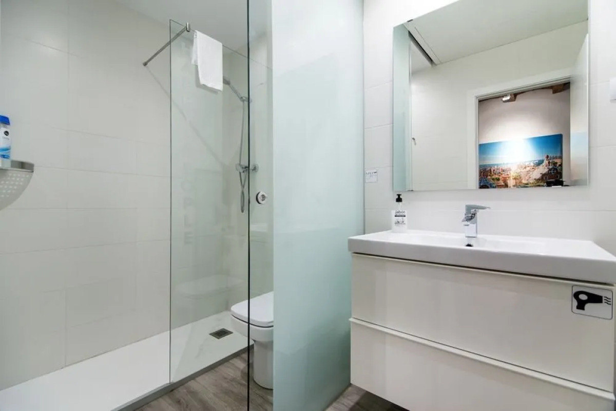 Happy People Sagrada Familia