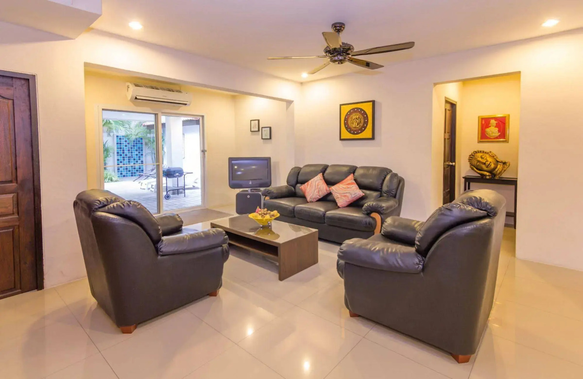 Villa Waree 5 minutes from City and Beach