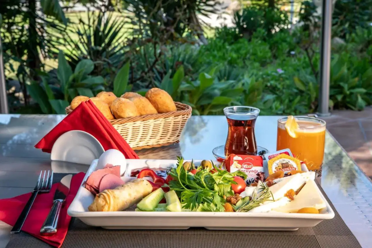 Flora Hotel Bodrum
