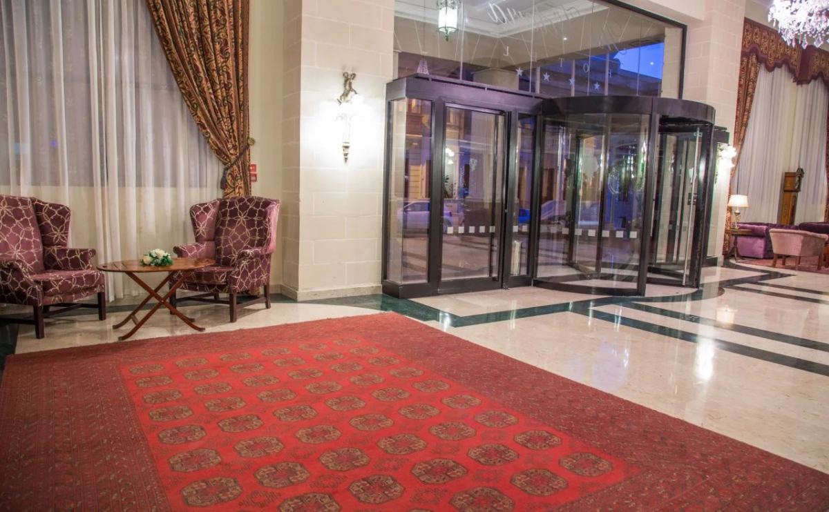 AX The Victoria Hotel