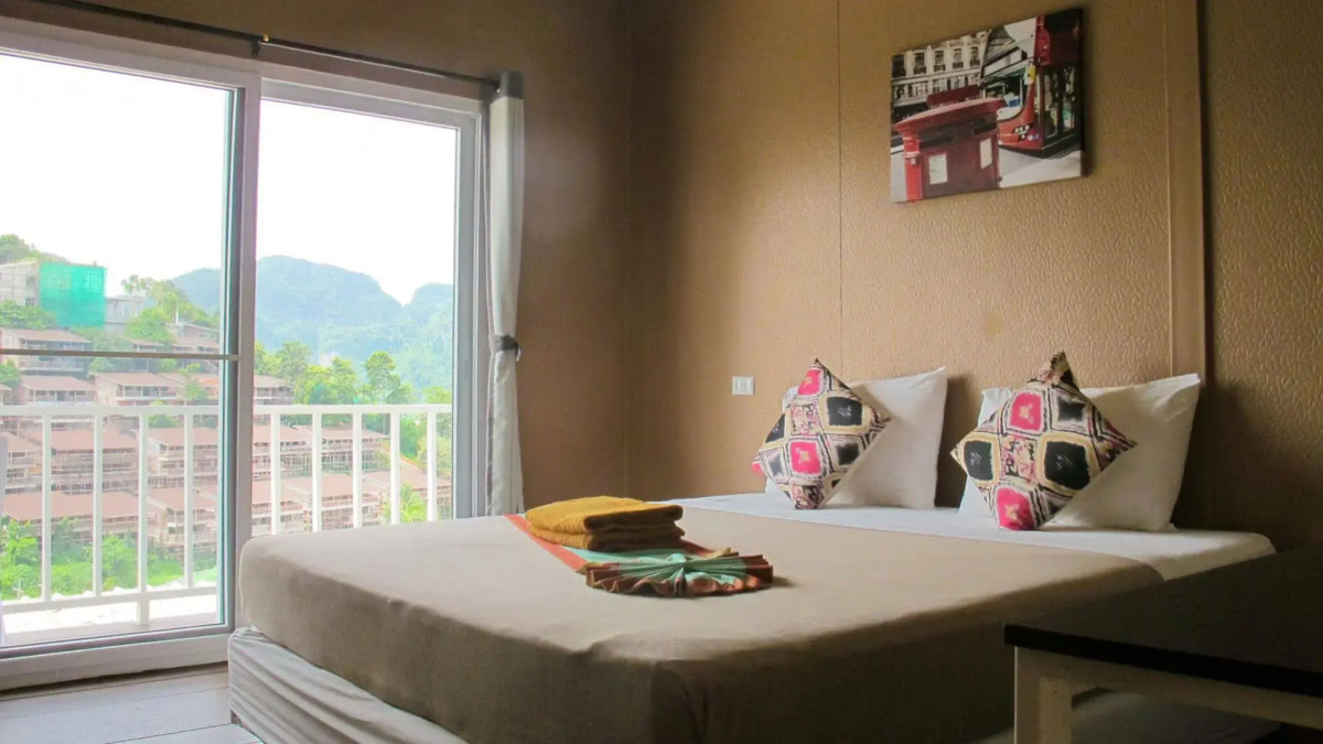 Phi Phi Uphill Cottage