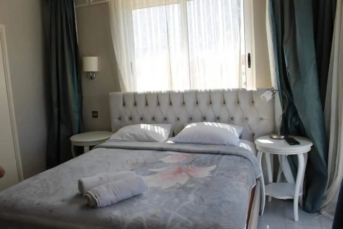 The Prince Inn Hotel & Villas