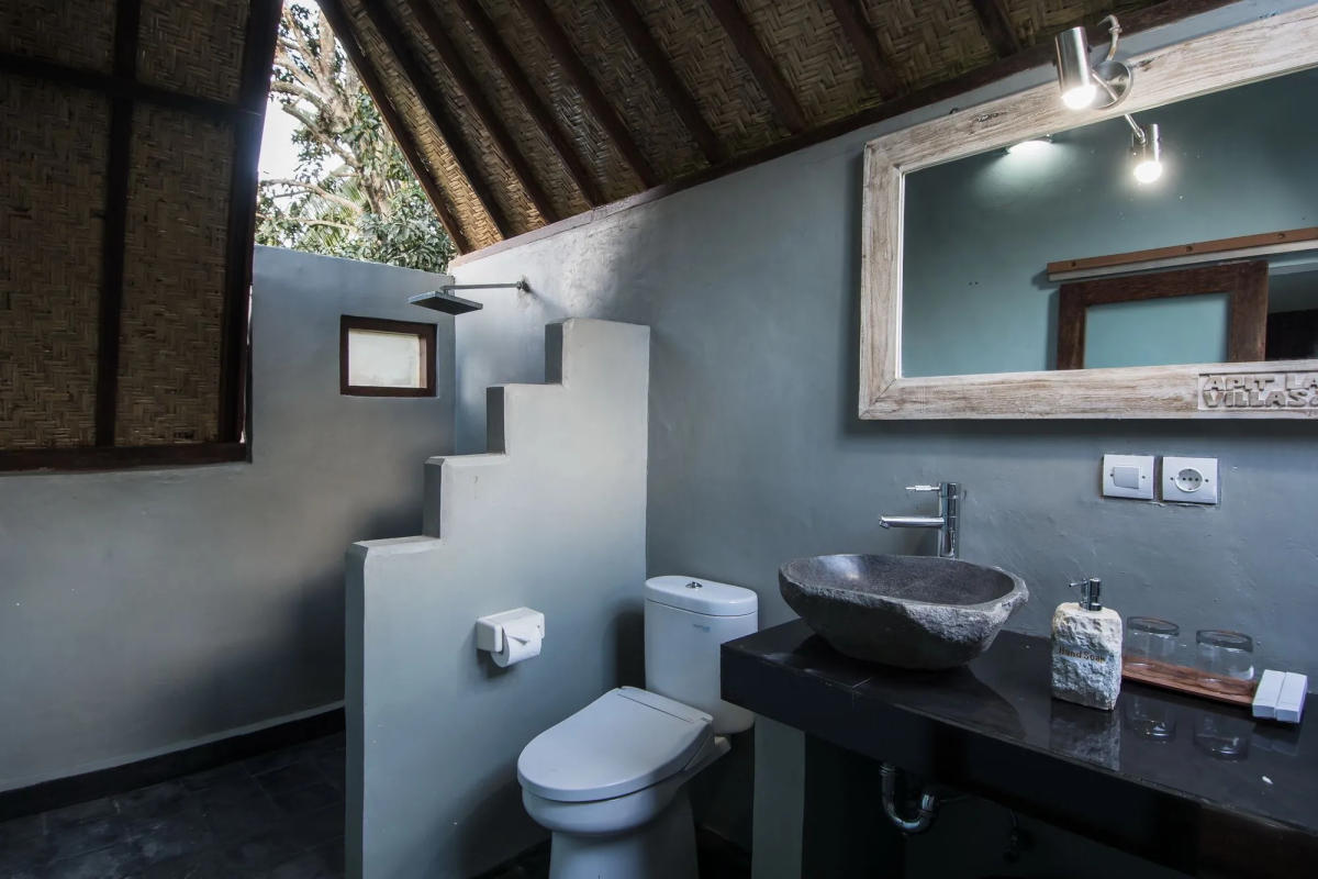 Apit Lawang Villas