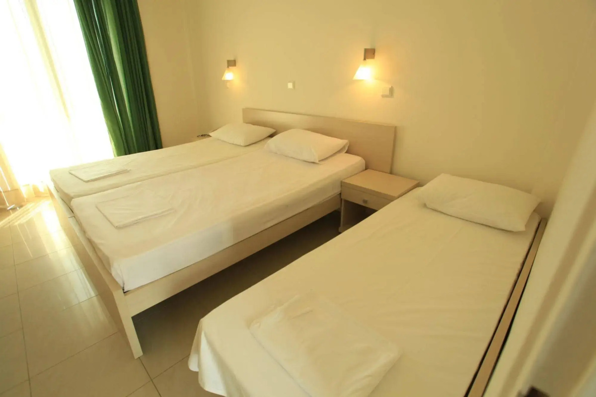 Отель Bomo Tosca Beach