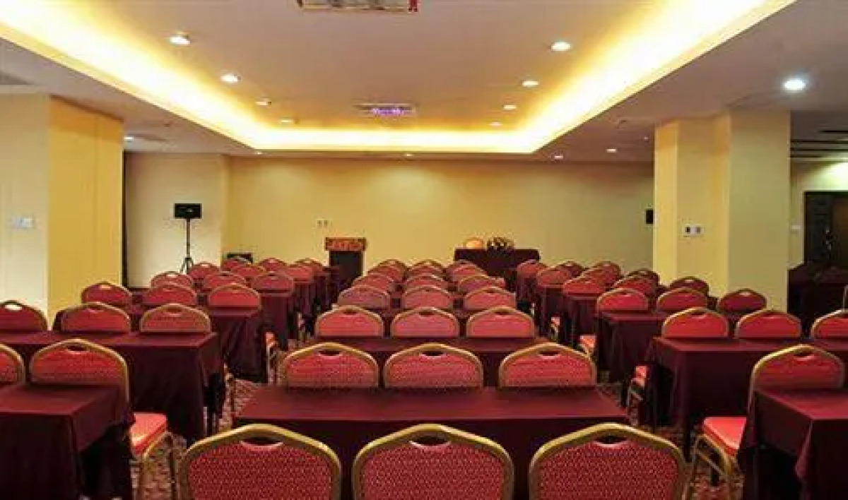 Yingfeng Business Hotel