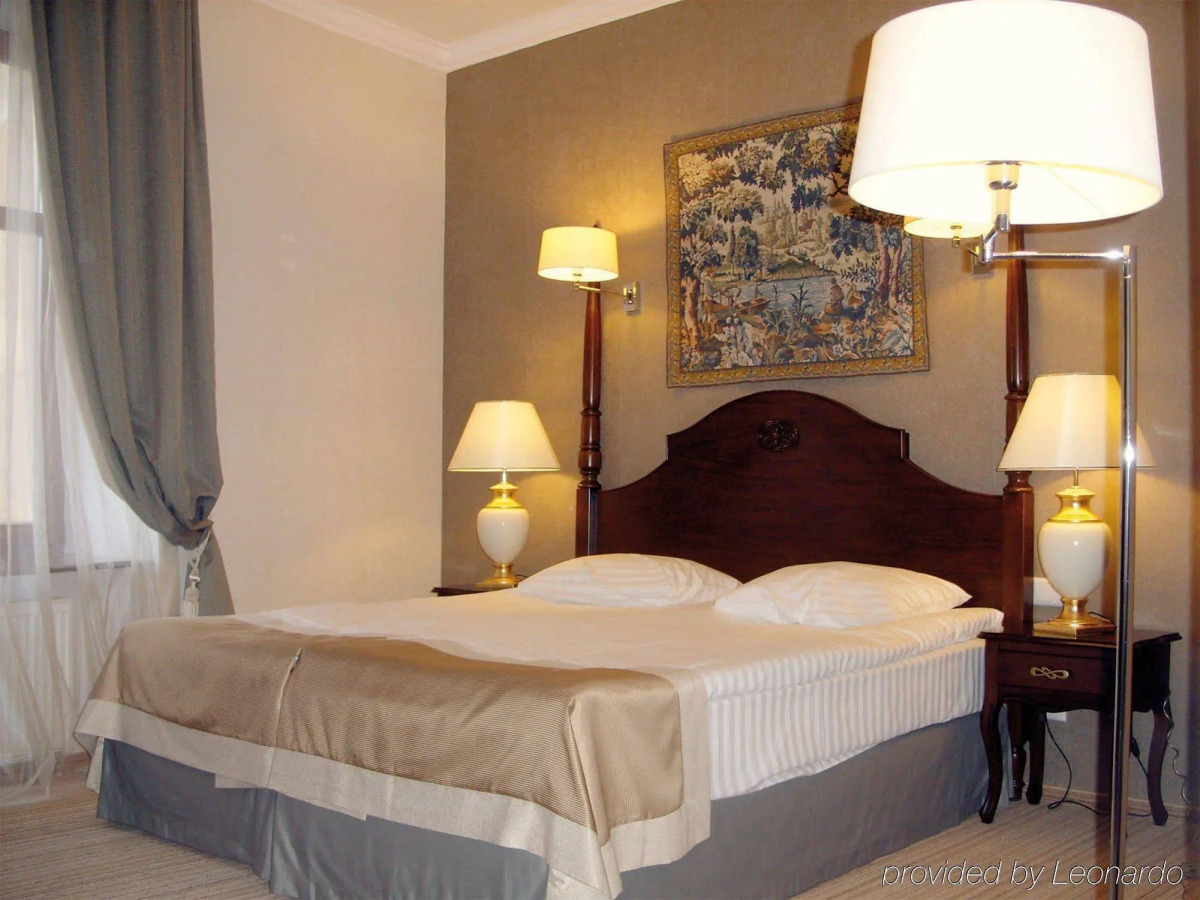 Optima Collection Medievale Львов