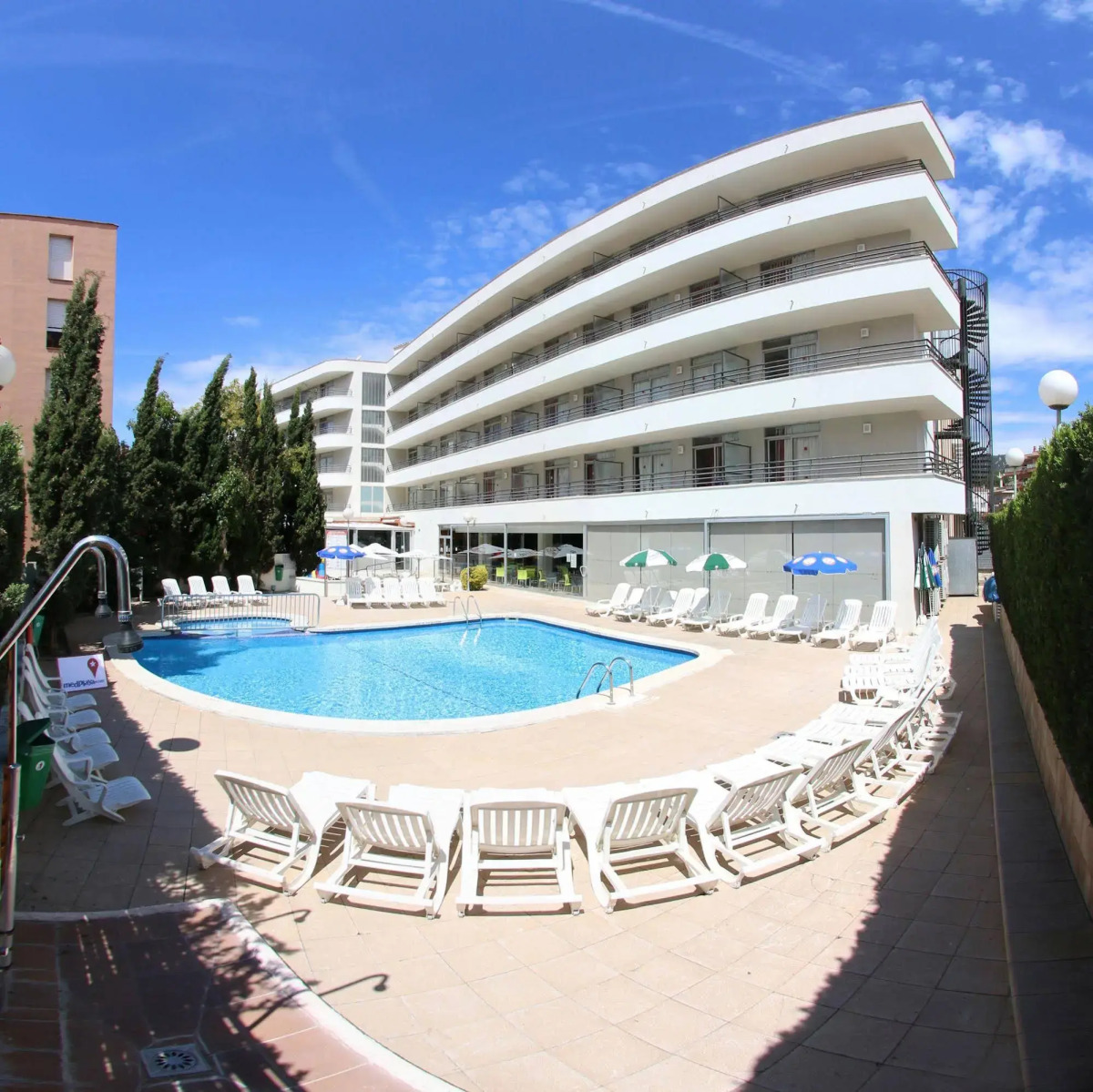 Aparthotel Esmeraldas