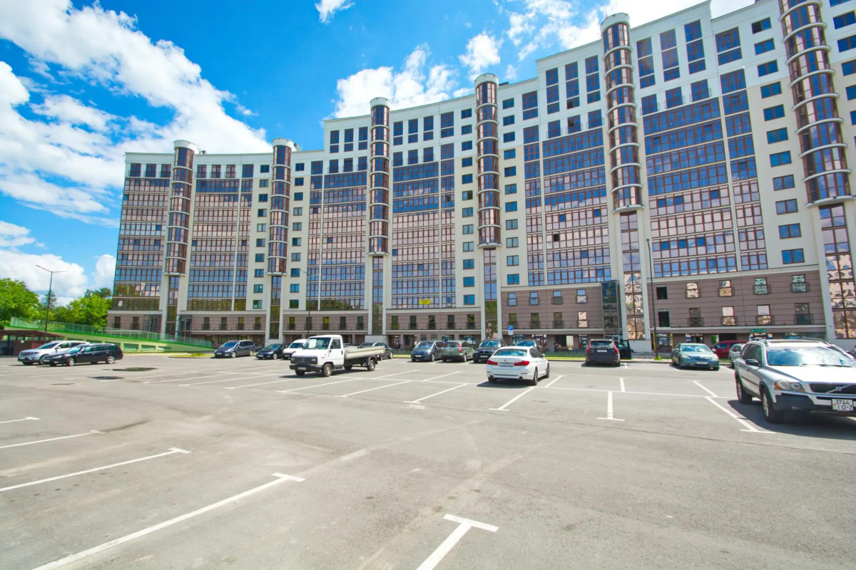 Апартон на проспекте Независимости 88