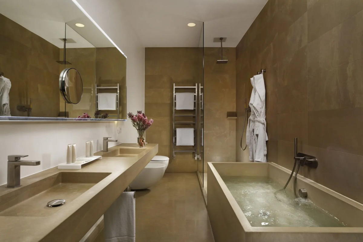 Palazzo Montemartini Rome, A Radisson Collection Hotel