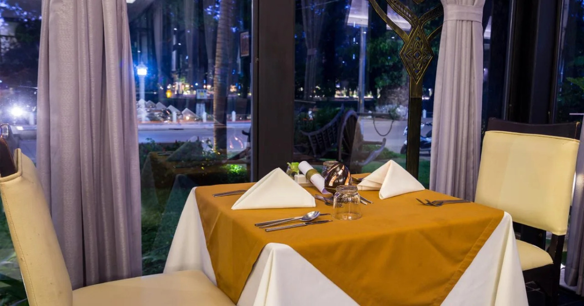 Lynnaya Urban River Resort