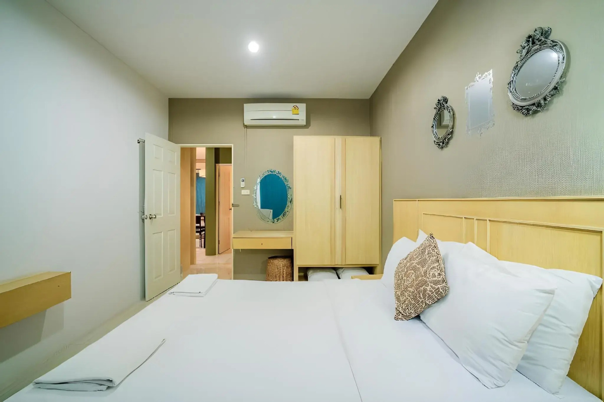 Paragon Hometel