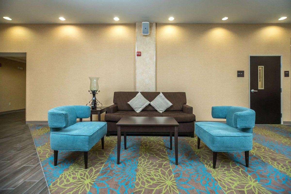 Sleep Inn & Suites and Conference Center Downtown