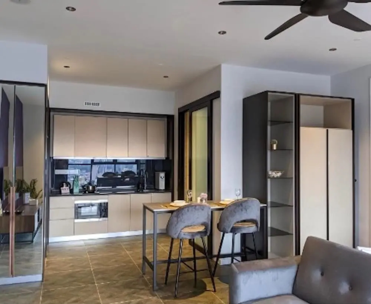 Mana-Mana Suites at Scarletz KLCC