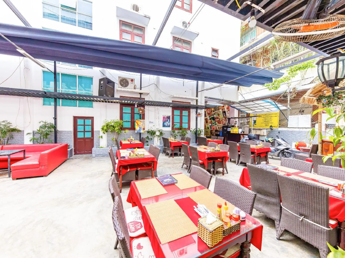 Tuyet Mai Hotel