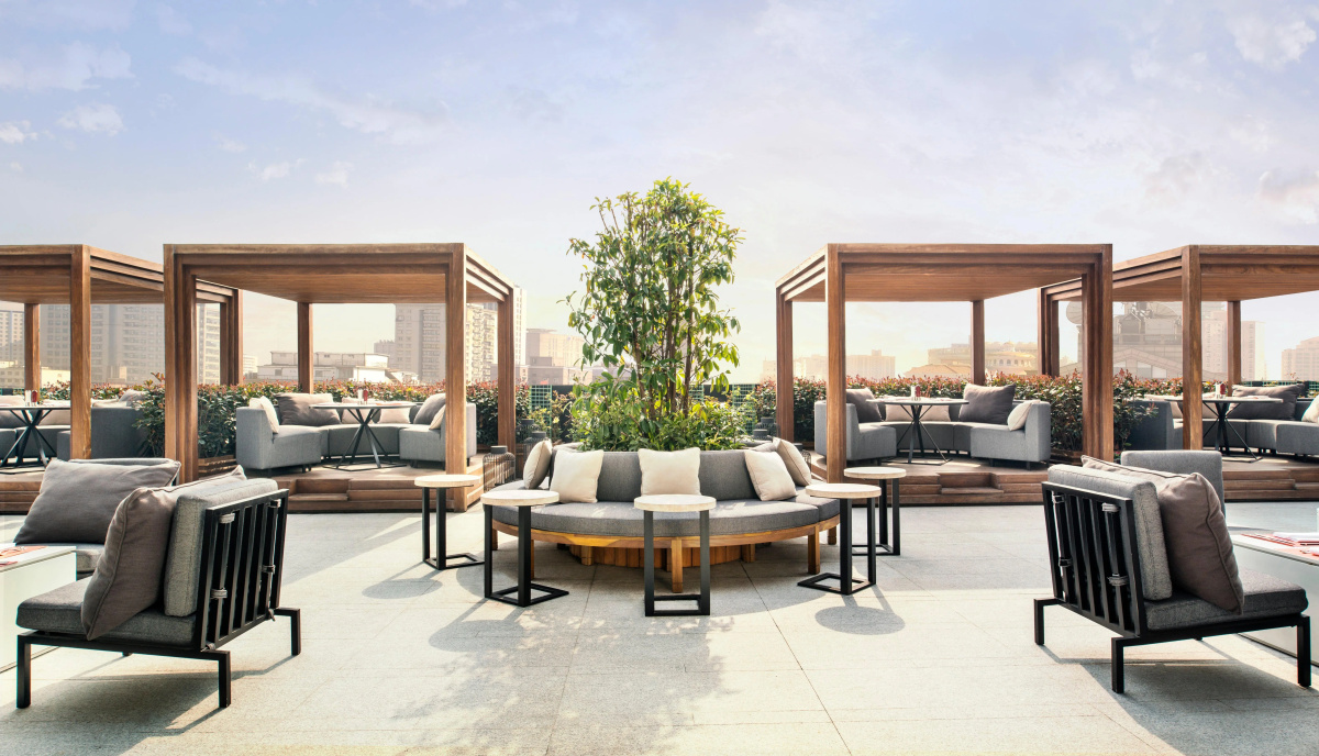 HUALUXE Shanghai Twelve at Hengshan by IHG