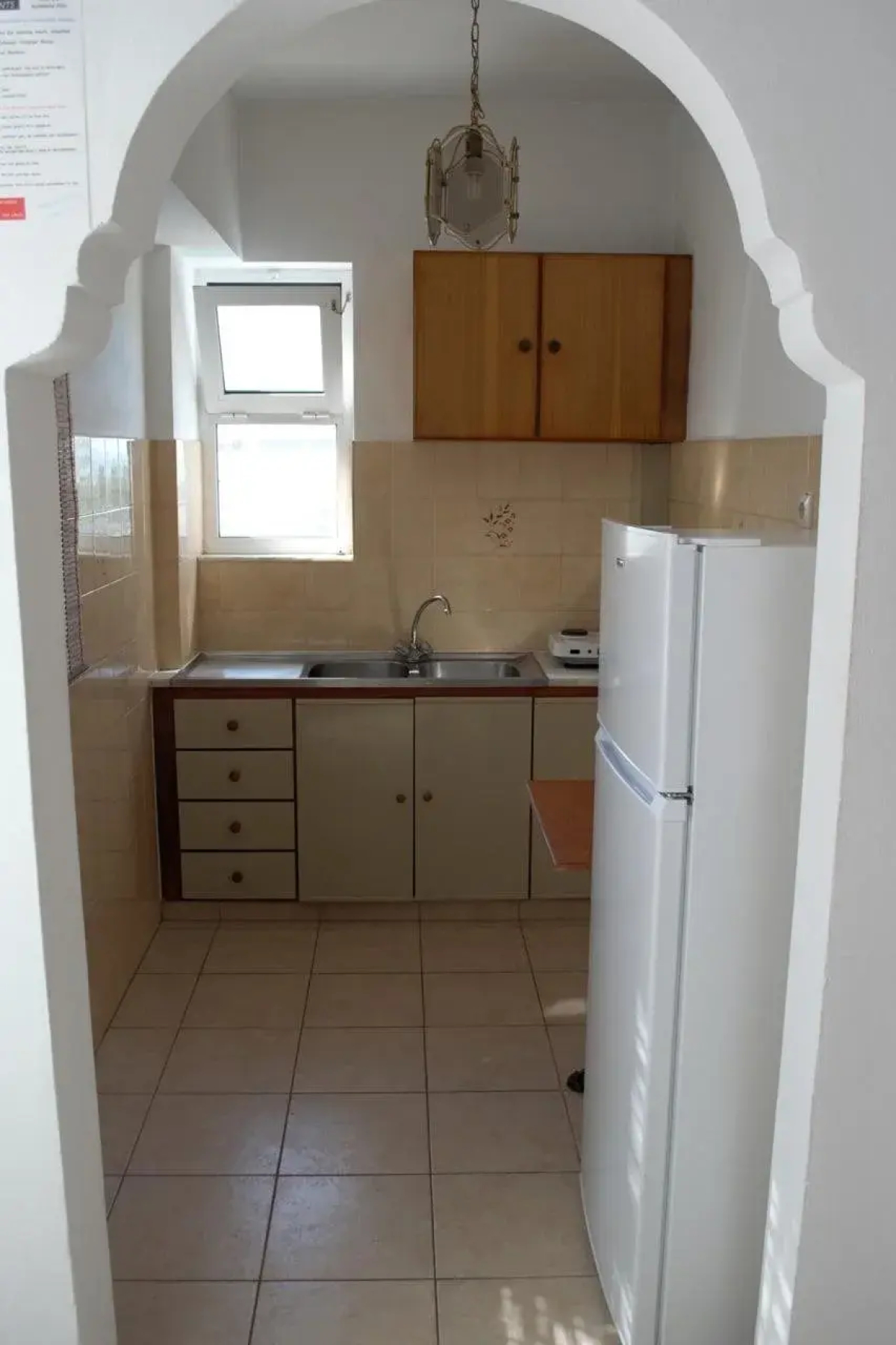 Coliseum Studios & Apartments