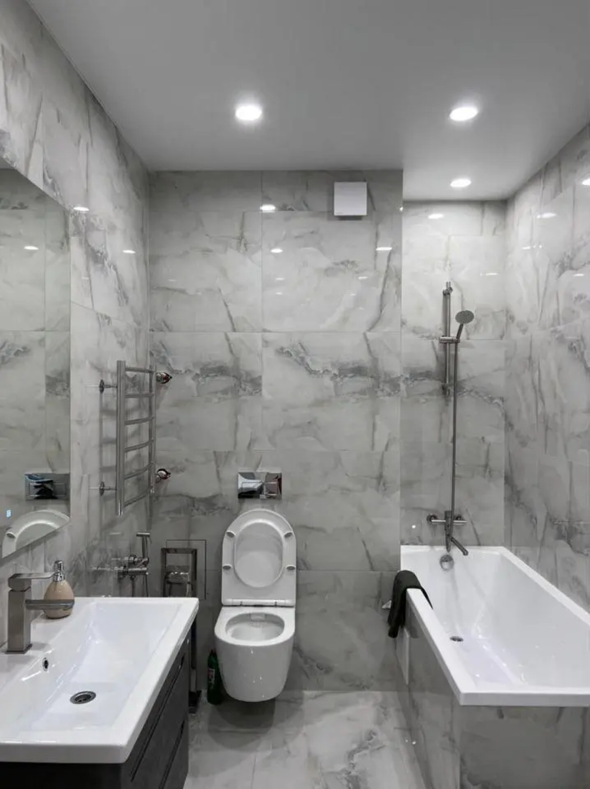 Апартаменты на улице Короленко 28