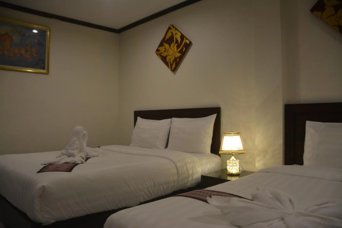 Patong Moon Inn Guesthouse