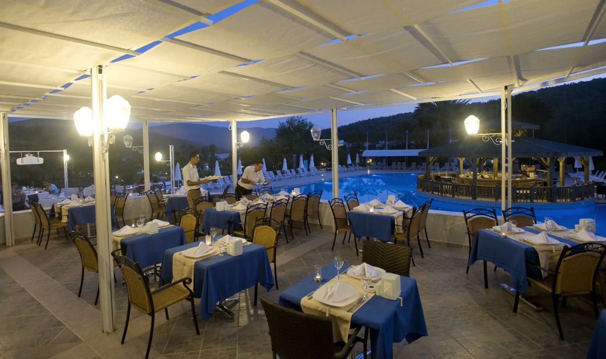 Green Bay Resort & Spa